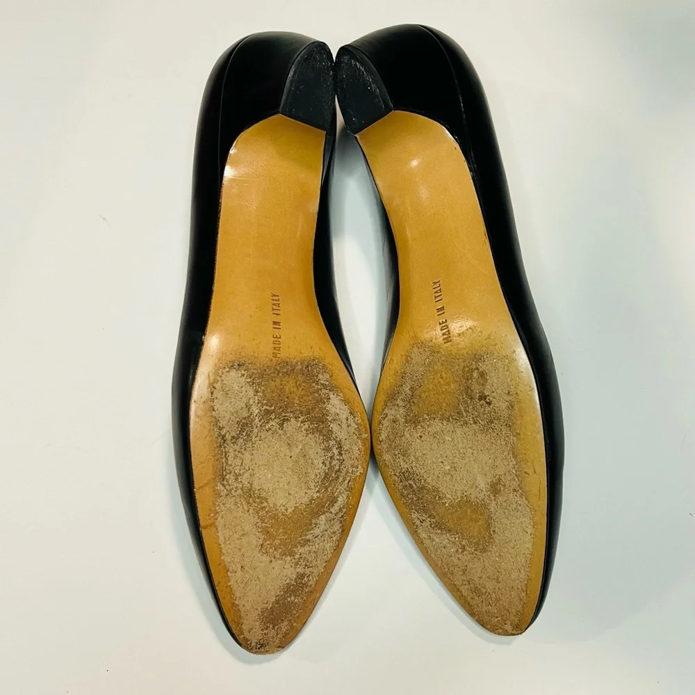 Salvatore Ferragamo Women’s Beautiful Classic 90’s Black Pump Heels Size 7AA - Picture 7 of 8